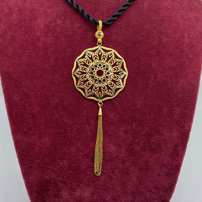 Tezhip Desenli Kolye-377